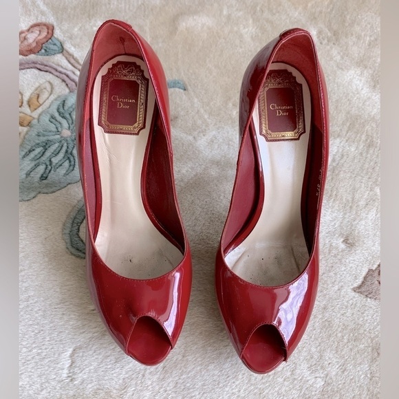 Christian DIOR Red Patent Leather Peep Toe Platform Heels Pumps - Picture 16 of 16